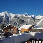 In With Sauna And Hot Tub Chalet Hohentauern
