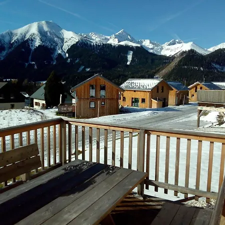 Chalé In With Sauna And Hot Tub Hohentauern