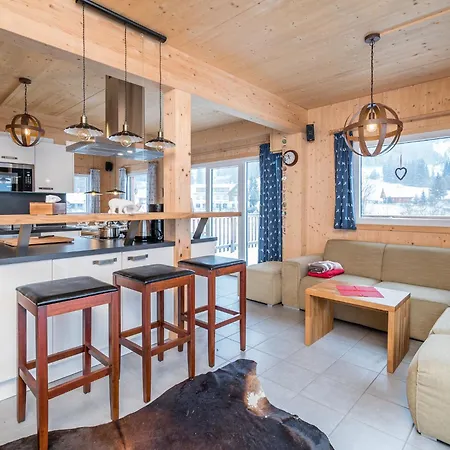 Chalé In With Sauna And Hot Tub Hohentauern