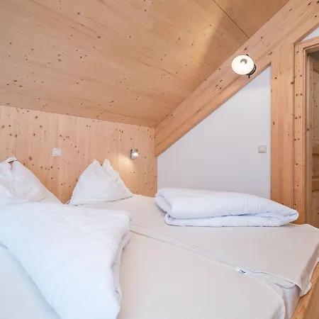 In With Sauna And Hot Tub Hohentauern