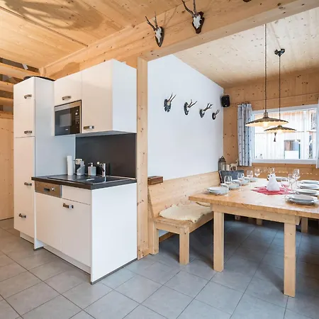 In With Sauna And Hot Tub Hohentauern