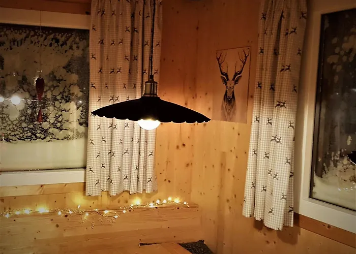 In With Sauna And Hot Tub