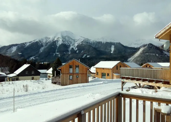 Chalet In With Sauna And Hot Tub *
