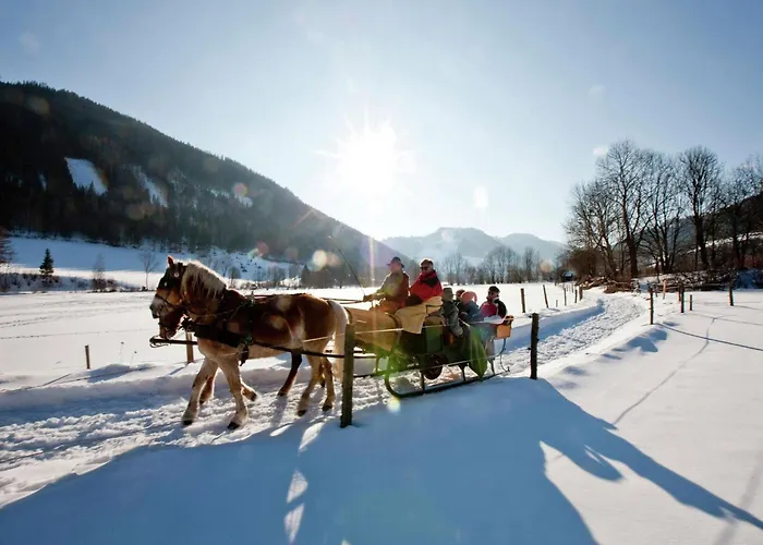 In With Sauna And Hot Tub