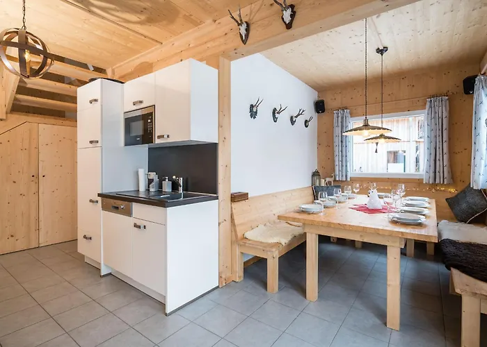 In With Sauna And Hot Tub Hohentauern