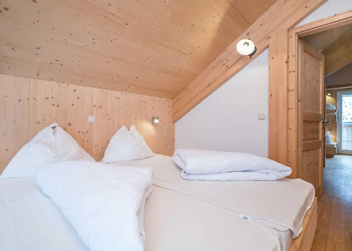 In With Sauna And Hot Tub *