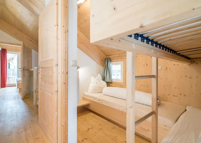 In With Sauna And Hot Tub Chalet Hohentauern